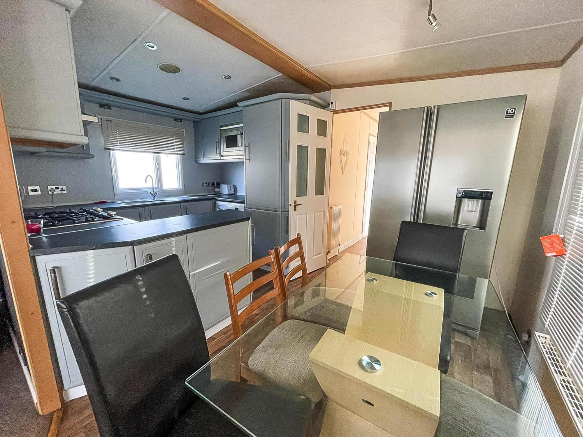 6 Berth Caravan For Hire At Seawick Holiday Park In Clacton-On-Sea Ref 27049Sw Zewnętrze zdjęcie